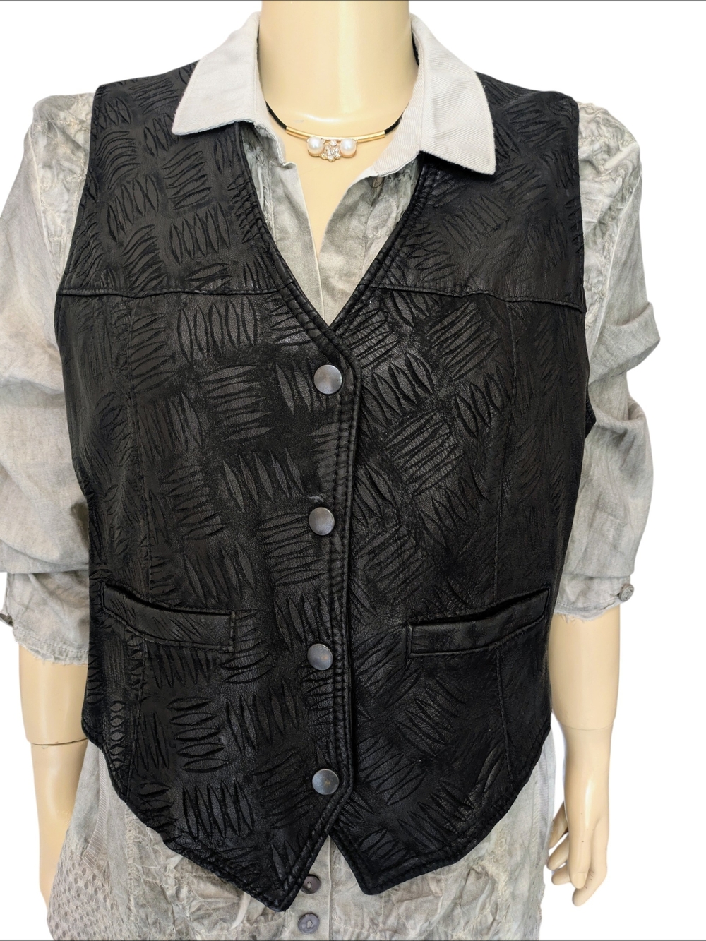 Mirage Leather Canada Tooled Embossed Biker Leather Vest, Vintage